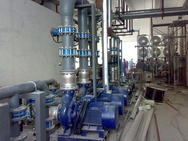 ���չܵ�ʩ���F(xi��n)��